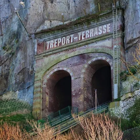 Les Parisiennes Daire *